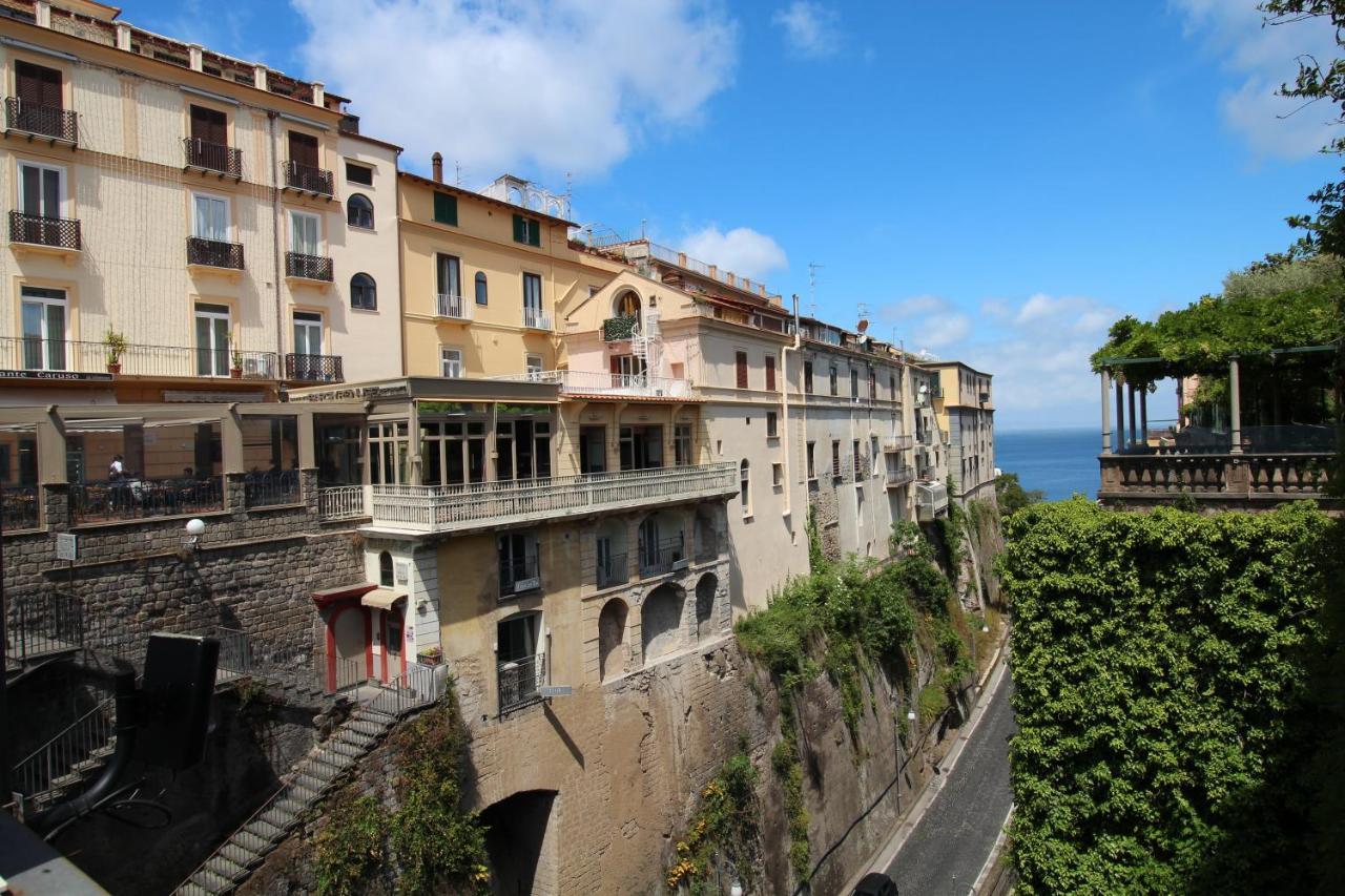 Apartment Piazza Tasso Max 1 Sorrento